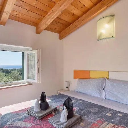 度假居 5 Bedroom Cozy Home In Lavagna