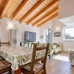 5 Bedroom Stunning In * Lavagna